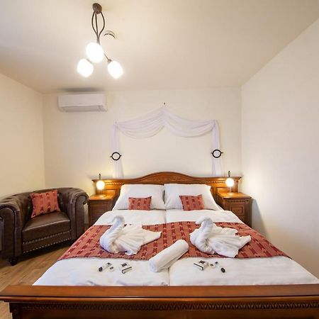 Borovany  Residence Safari Resort - Chateau المظهر الخارجي الصورة
