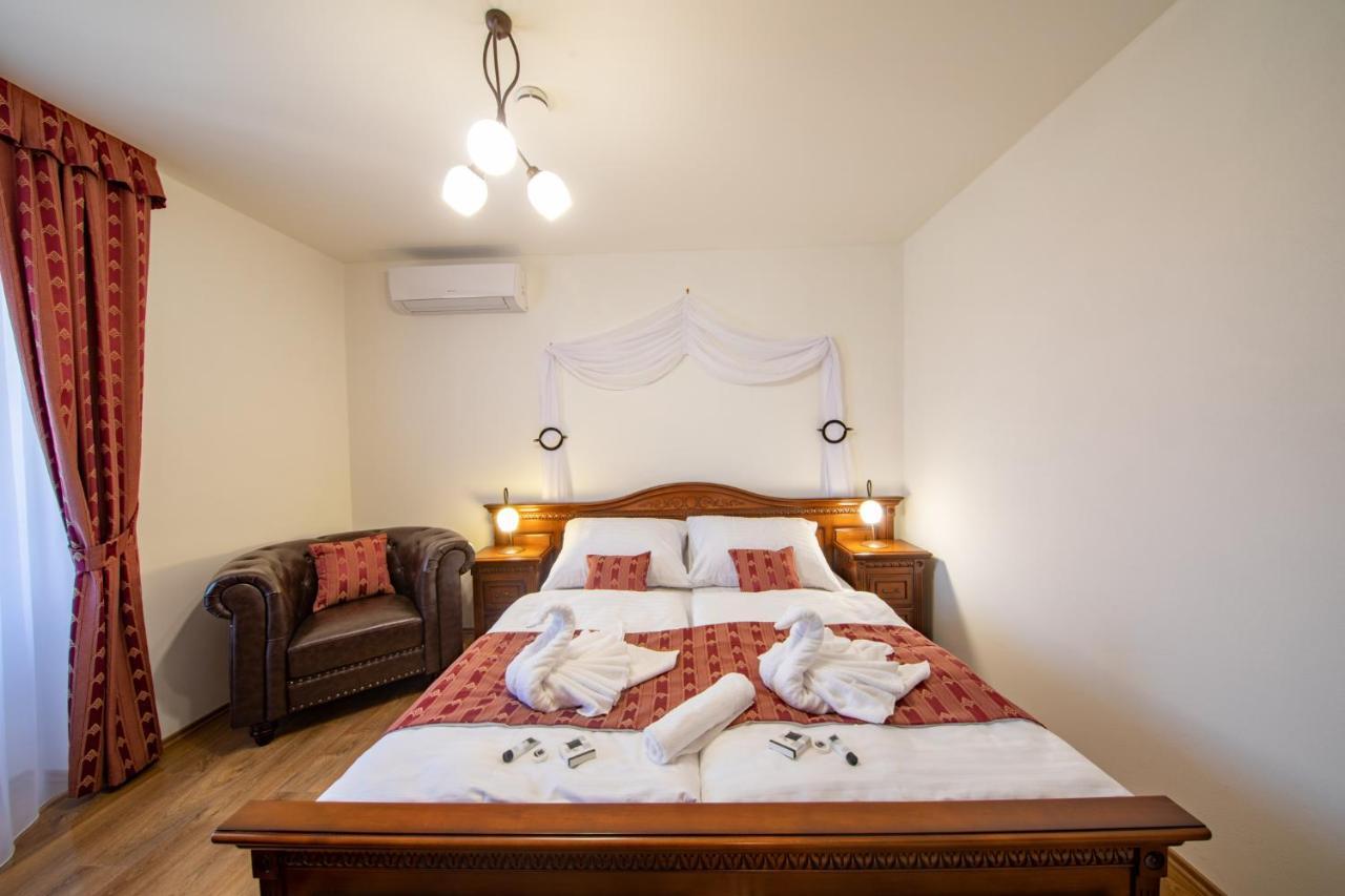 Borovany  Residence Safari Resort - Chateau المظهر الخارجي الصورة
