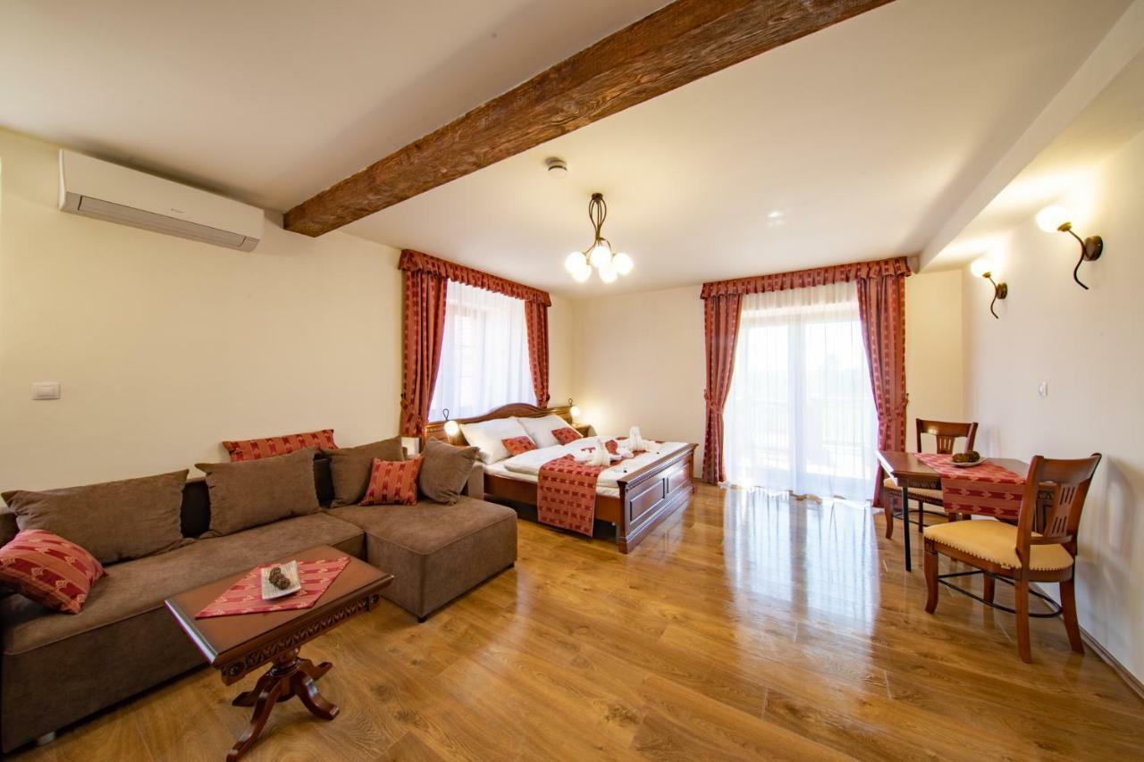 Borovany  Residence Safari Resort - Chateau المظهر الخارجي الصورة